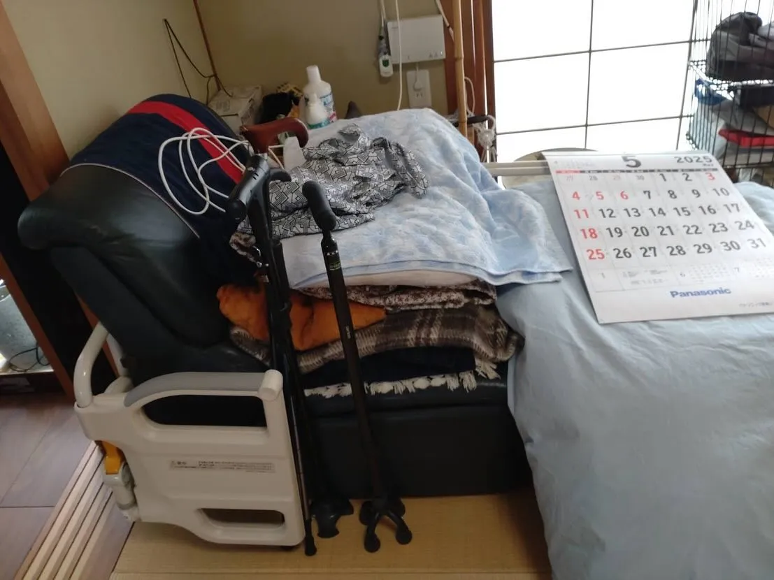 マンション型老人ホームにお住まいの方のご親族様より遺品整理の...